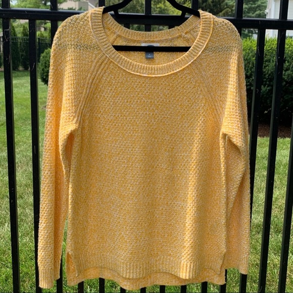 Old Navy Yellow Knit Sweater 
Size: M - Picture 2 of 9